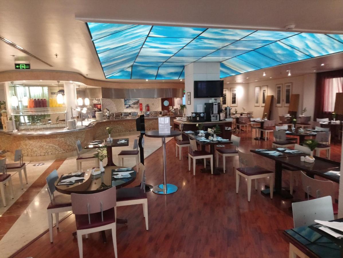 Holiday Inn Olaya By Ihg Эр-Рияд Экстерьер фото