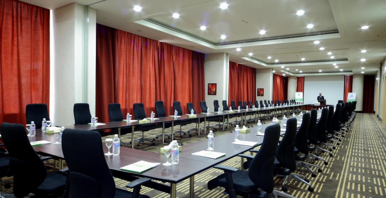 Holiday Inn Olaya By Ihg Эр-Рияд Экстерьер фото