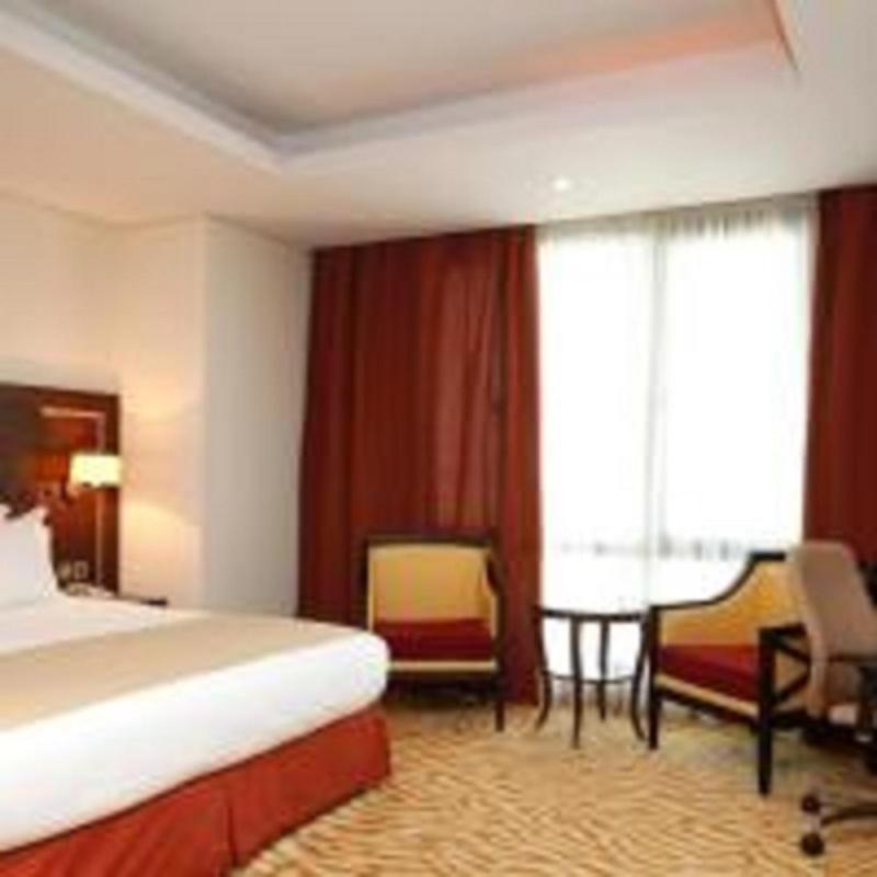 Holiday Inn Olaya By Ihg Эр-Рияд Экстерьер фото