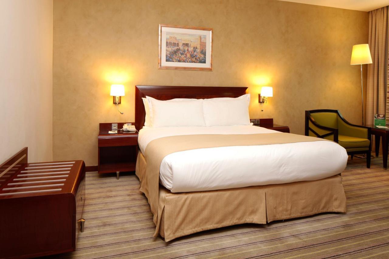 Holiday Inn Olaya By Ihg Эр-Рияд Экстерьер фото