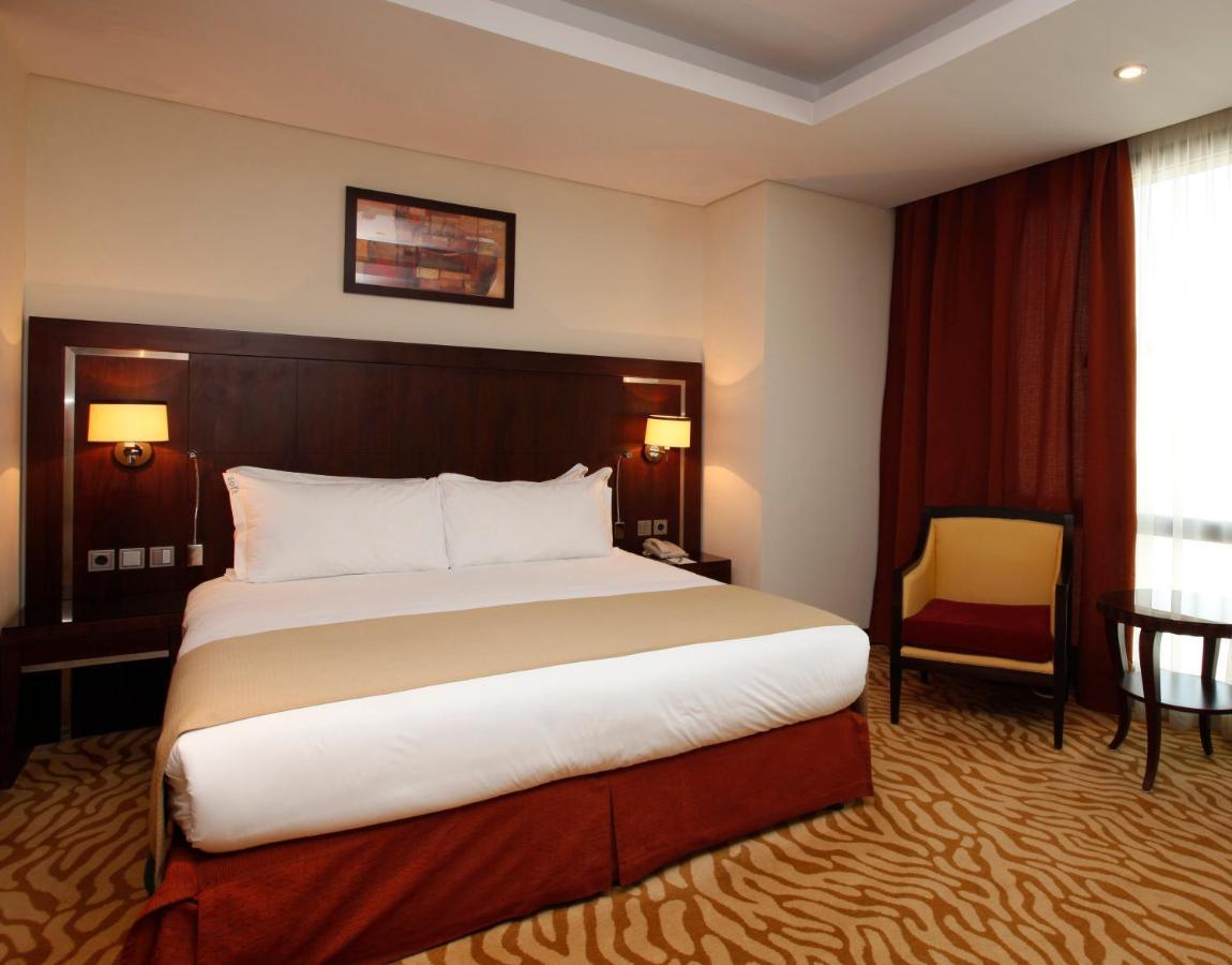 Holiday Inn Olaya By Ihg Эр-Рияд Экстерьер фото